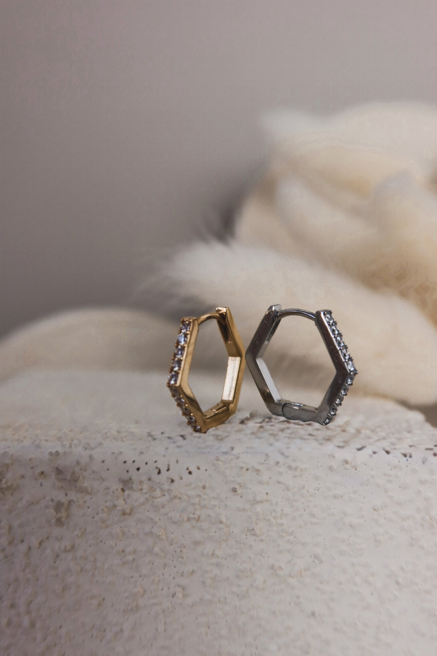 Orecchino Singolo Esagonal