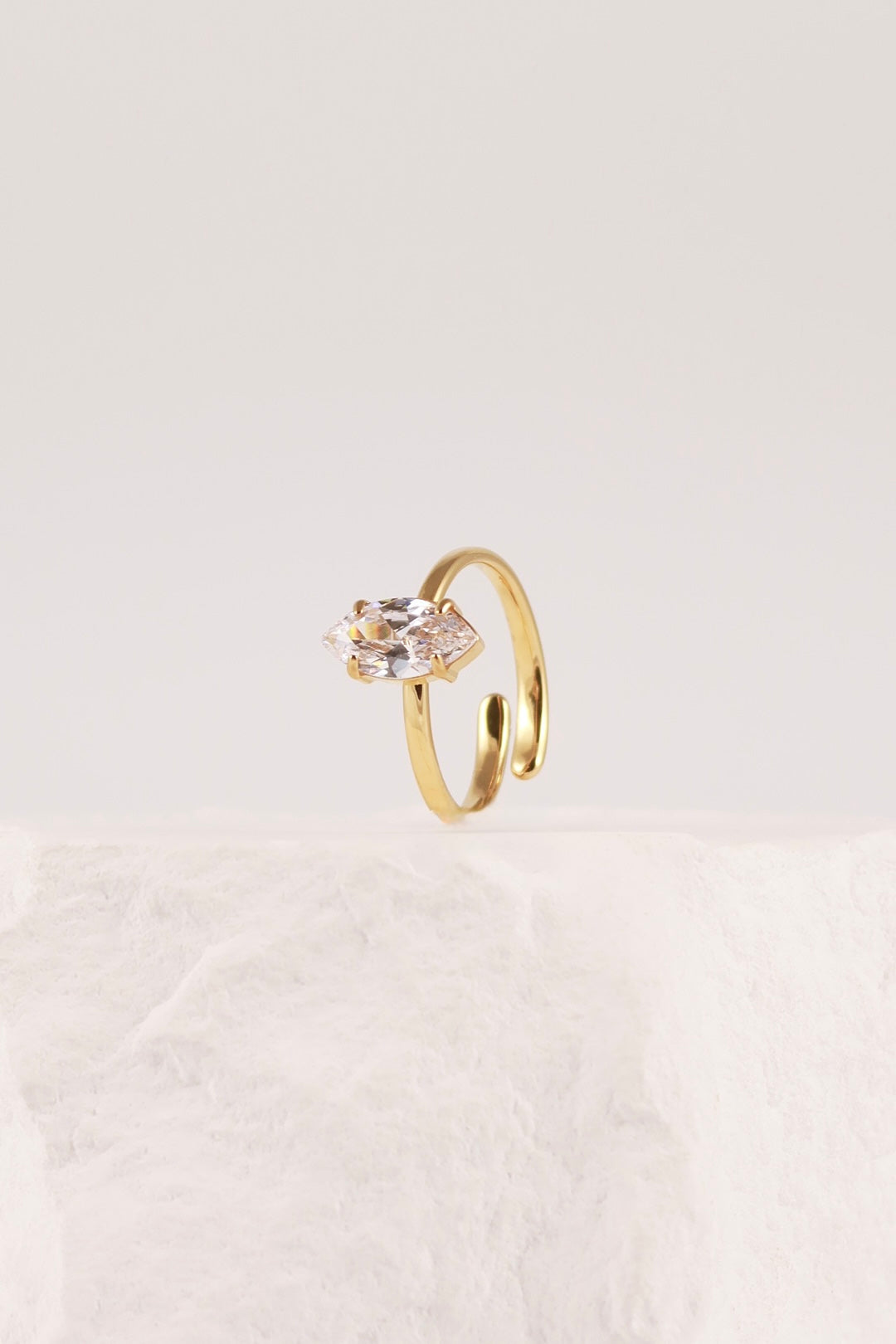 Anello Hailey