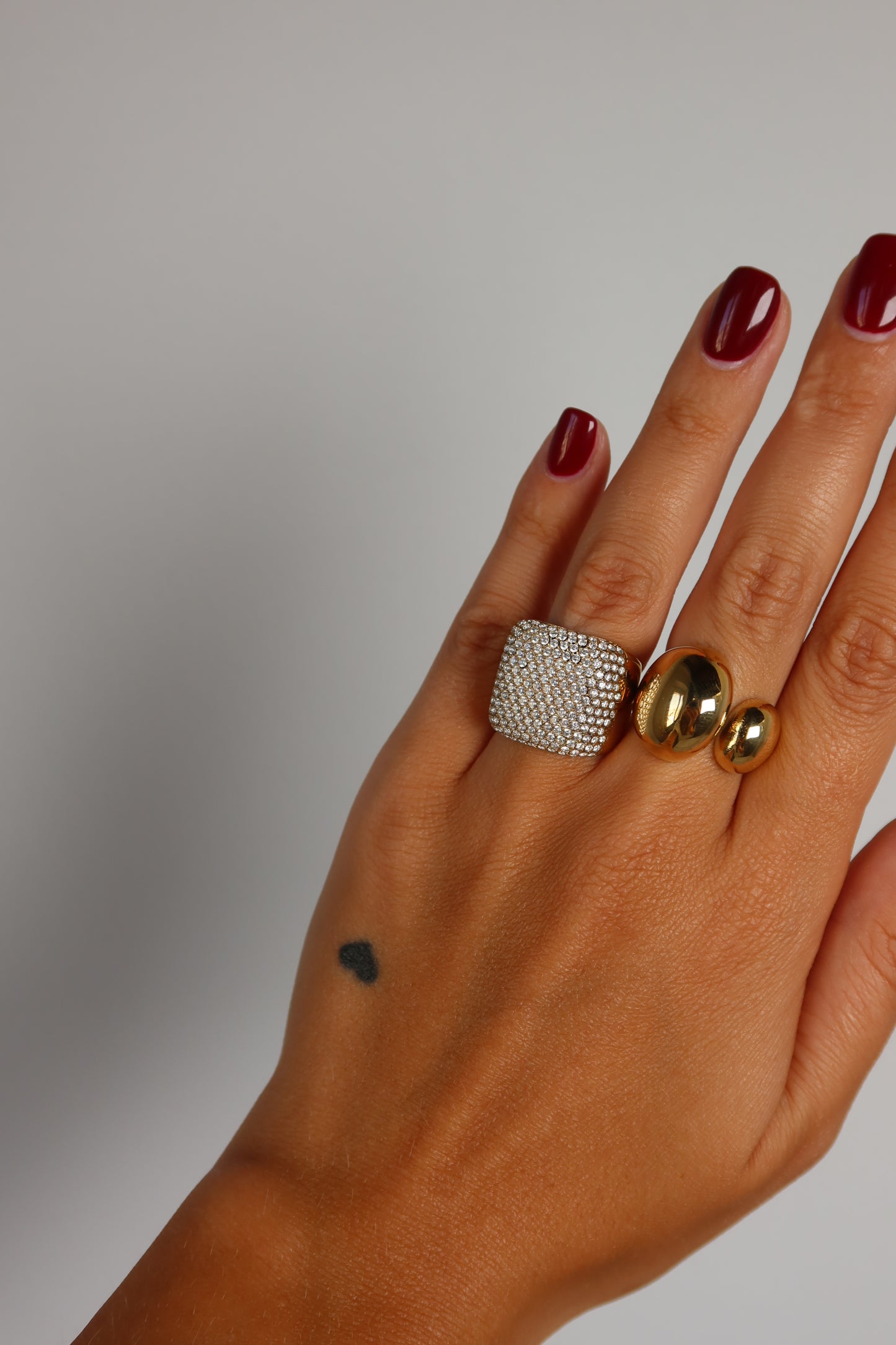 Anello Glitter Square
