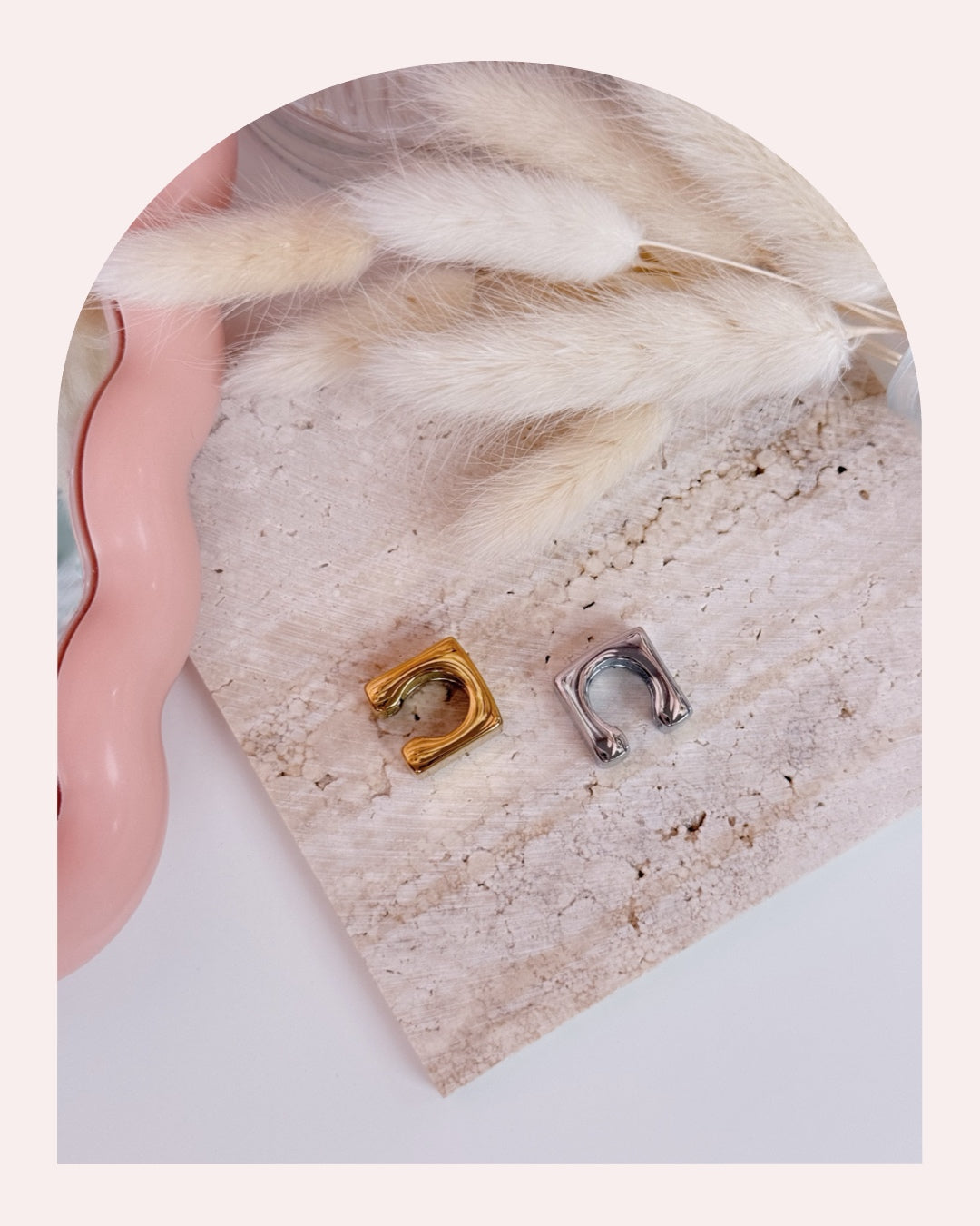 Earcuff Cube
