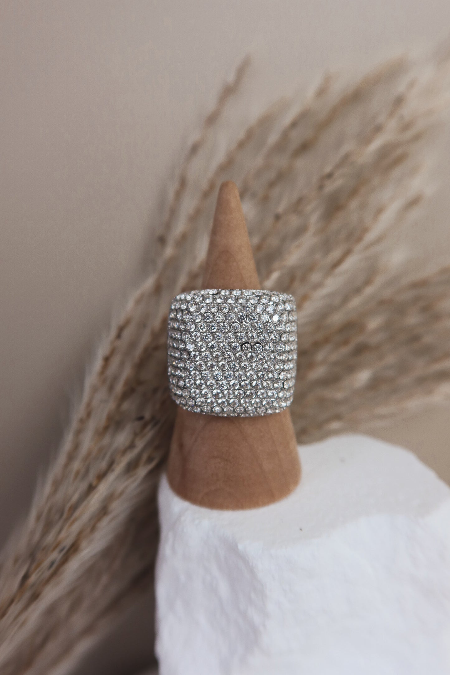Anello Glitter Square
