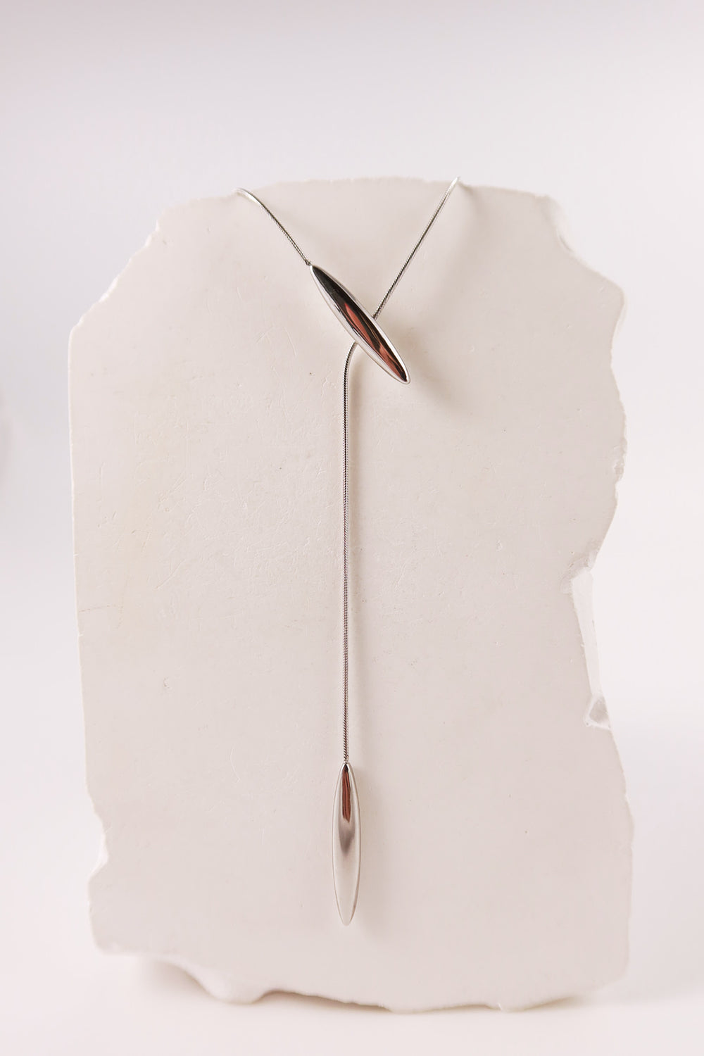 Collana Almond
