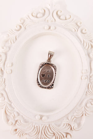 Charm “Qui e Ora”