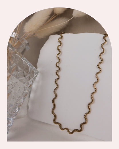 Collana Wave