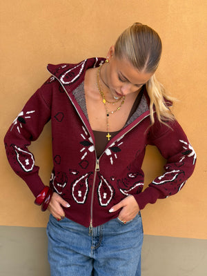 Cardigan Bandana