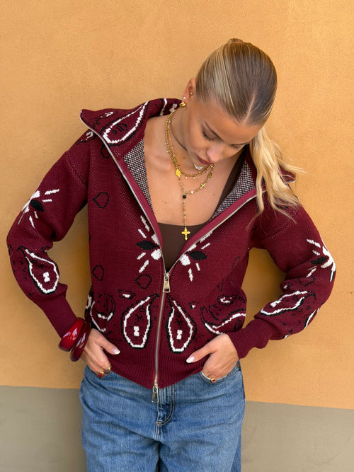 Cardigan Bandana
