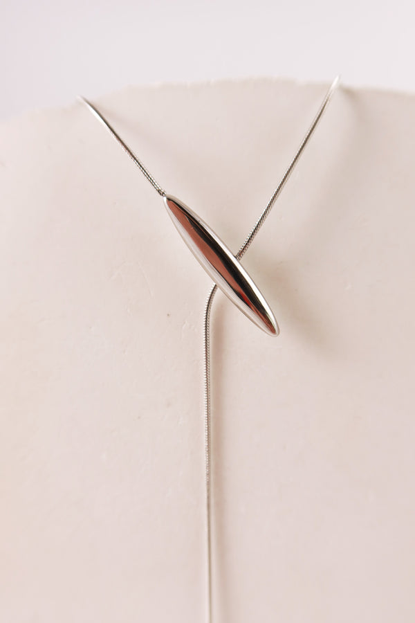Collana Almond