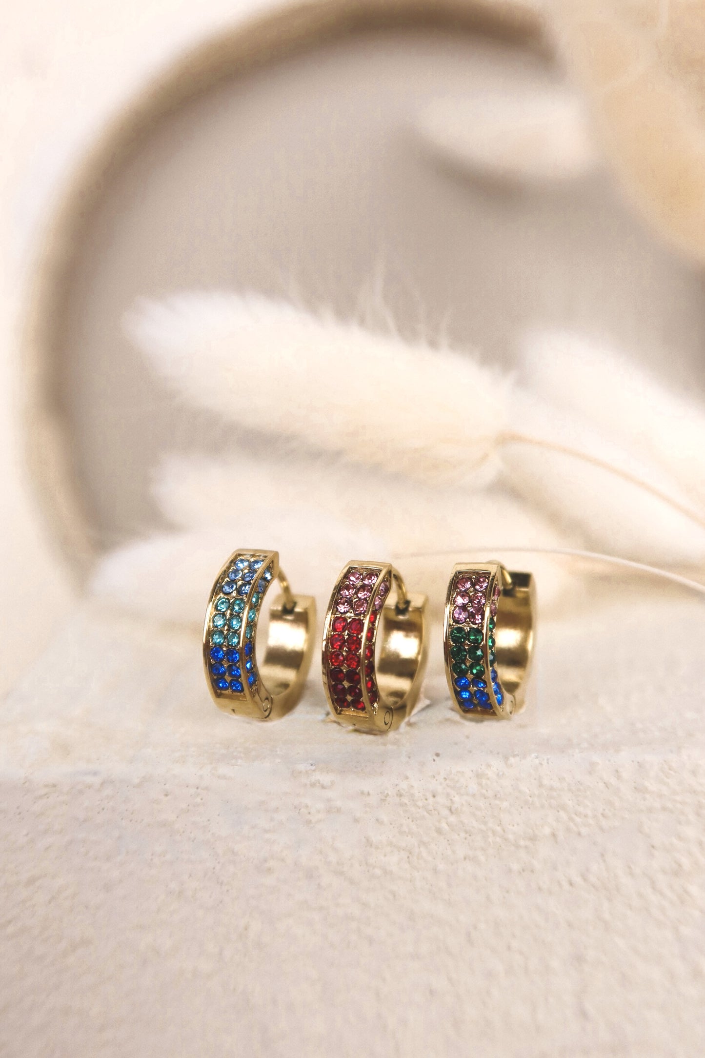 Orecchino Singolo Cerchio Square Color