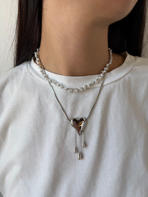 Collana Falling