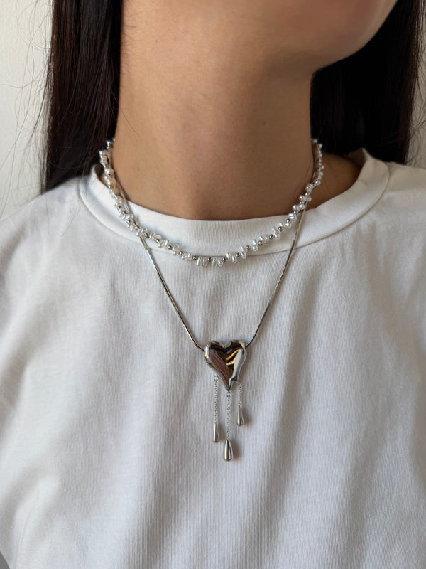 Collana Falling