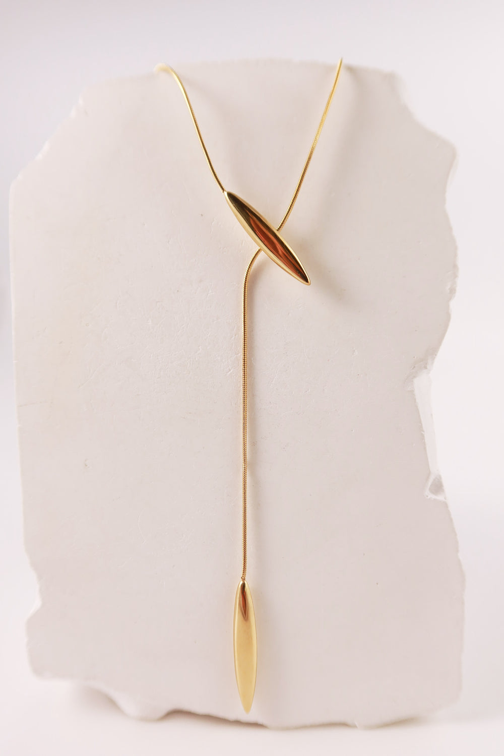 Collana Almond