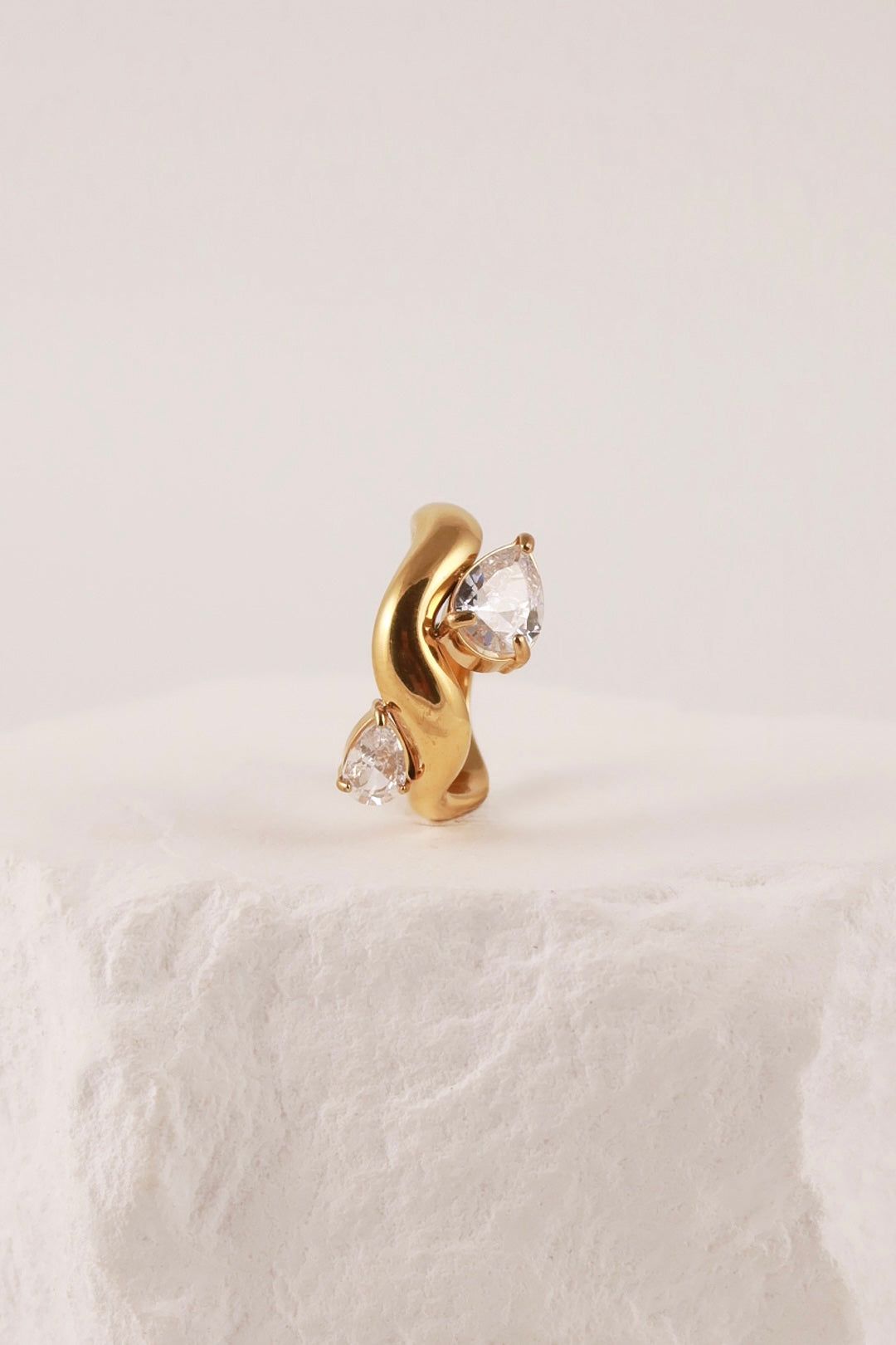 Anello Teardrop