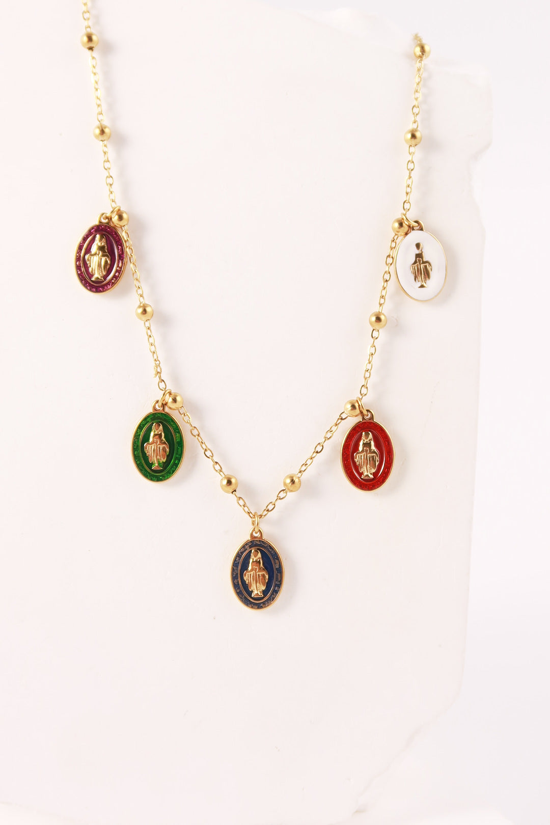 Collana Santa