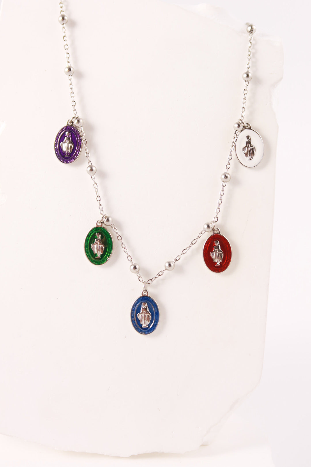 Collana Santa