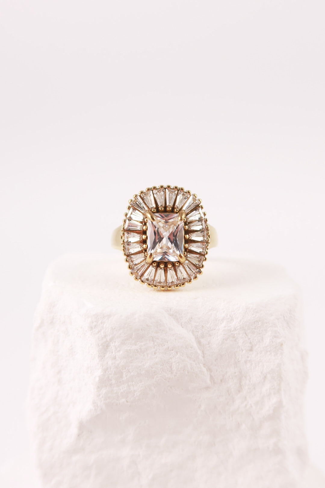 Anello Diana