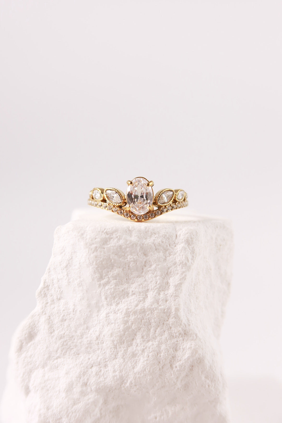 Anello Reyna