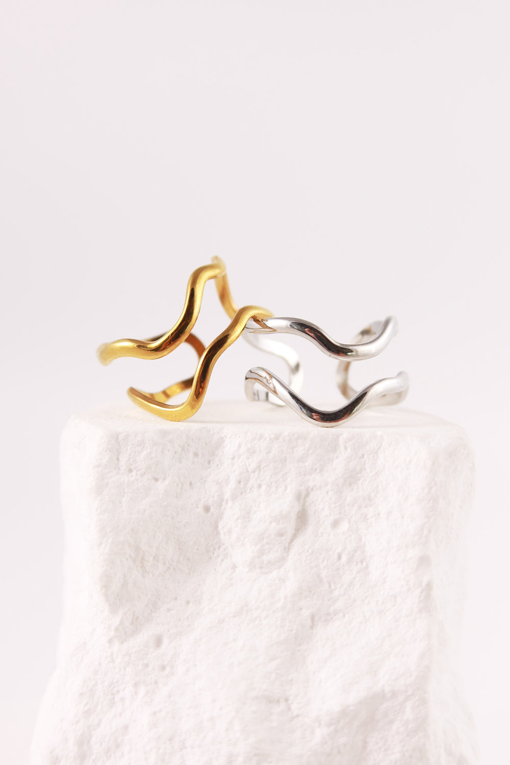 Anello Abstract