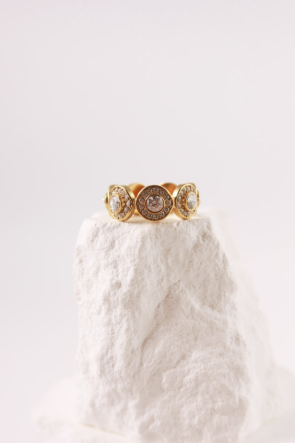 Anello Round-Riviera