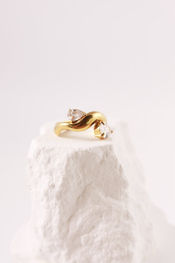 Anello Teardrop