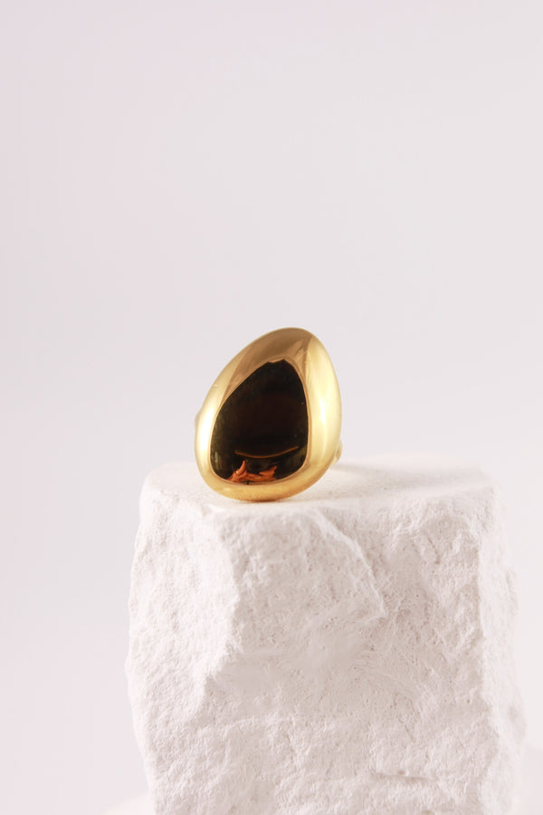 Anello Monolith