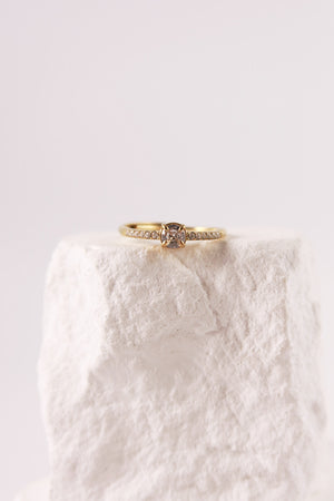 Anello Petite Solitario