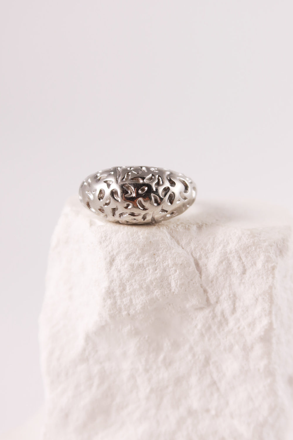 Anello Trama