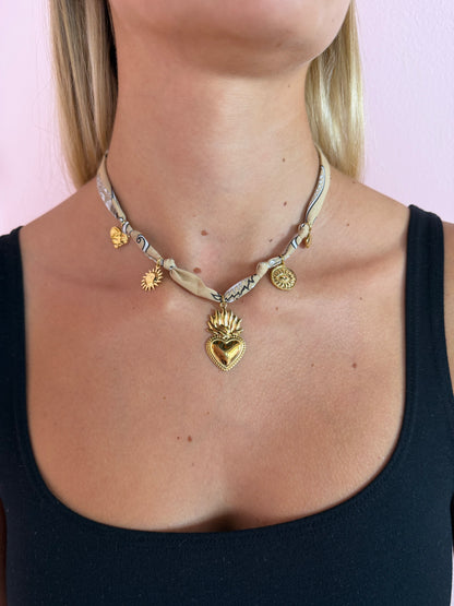 Collana Bandana