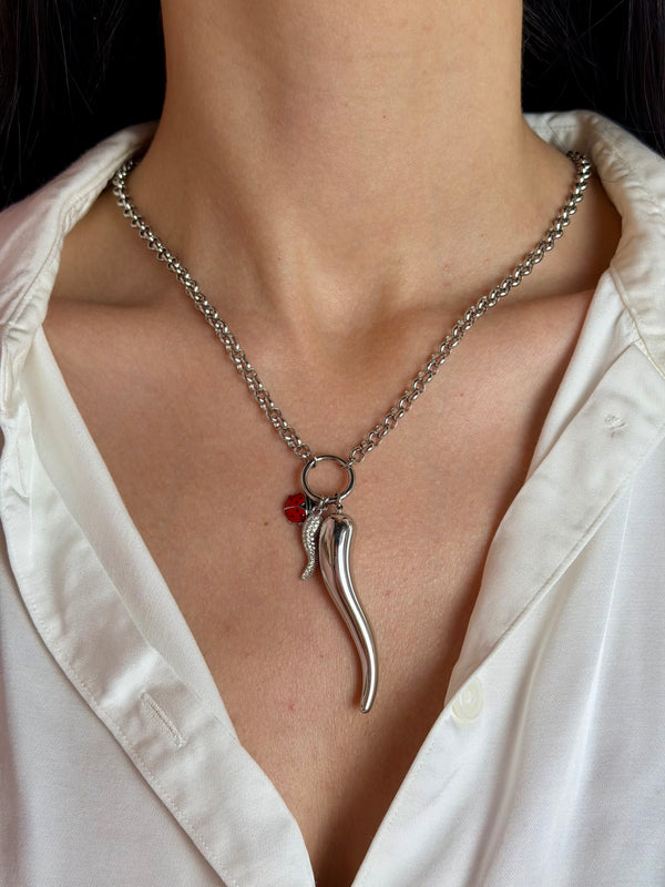 Collana Scongiuro