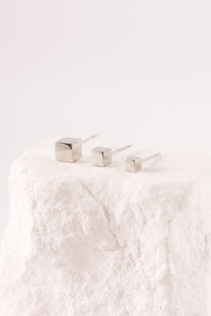 Orecchino Singolo Microcube