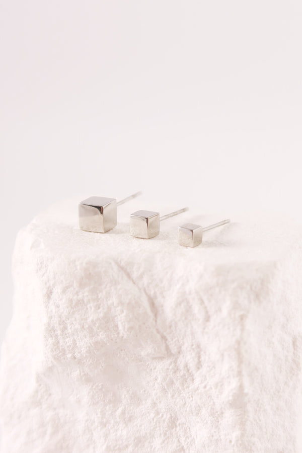 Orecchino Singolo Microcube