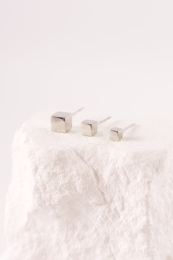 Orecchino Singolo Microcube