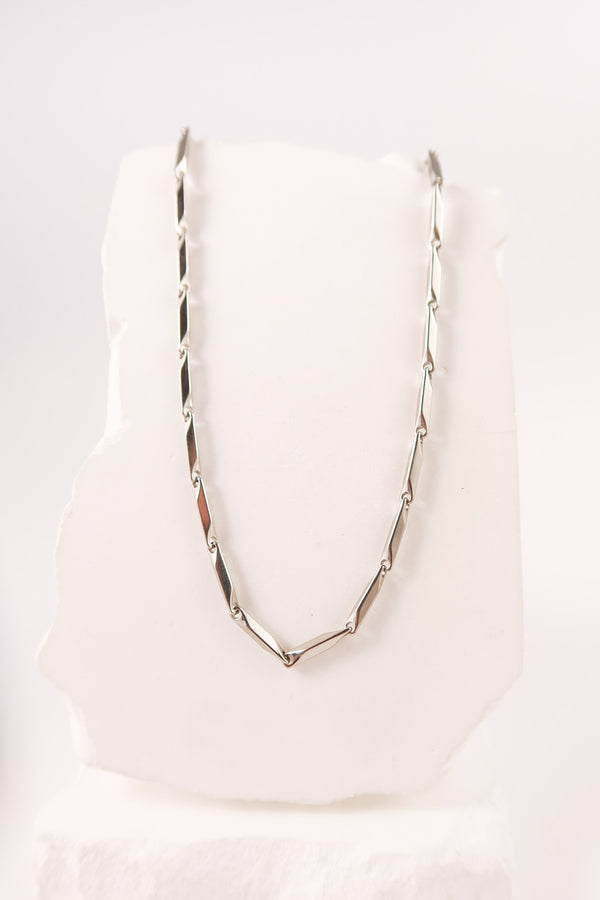 Collana Arrow