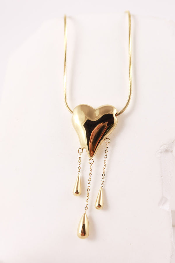 Collana Falling