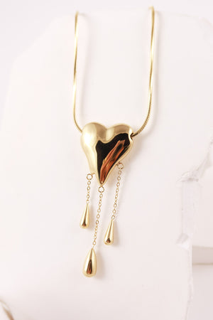 Collana Falling