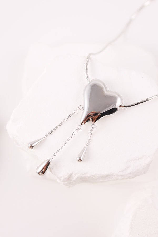 Collana Falling