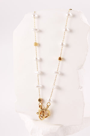 Collana Moon
