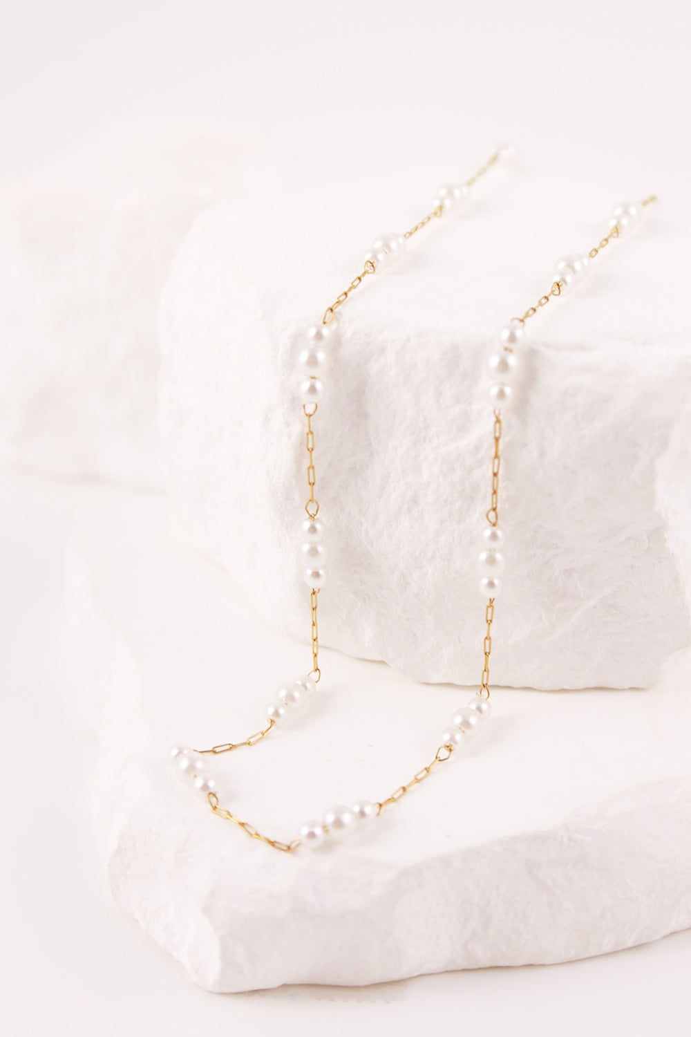 Collana Ecru