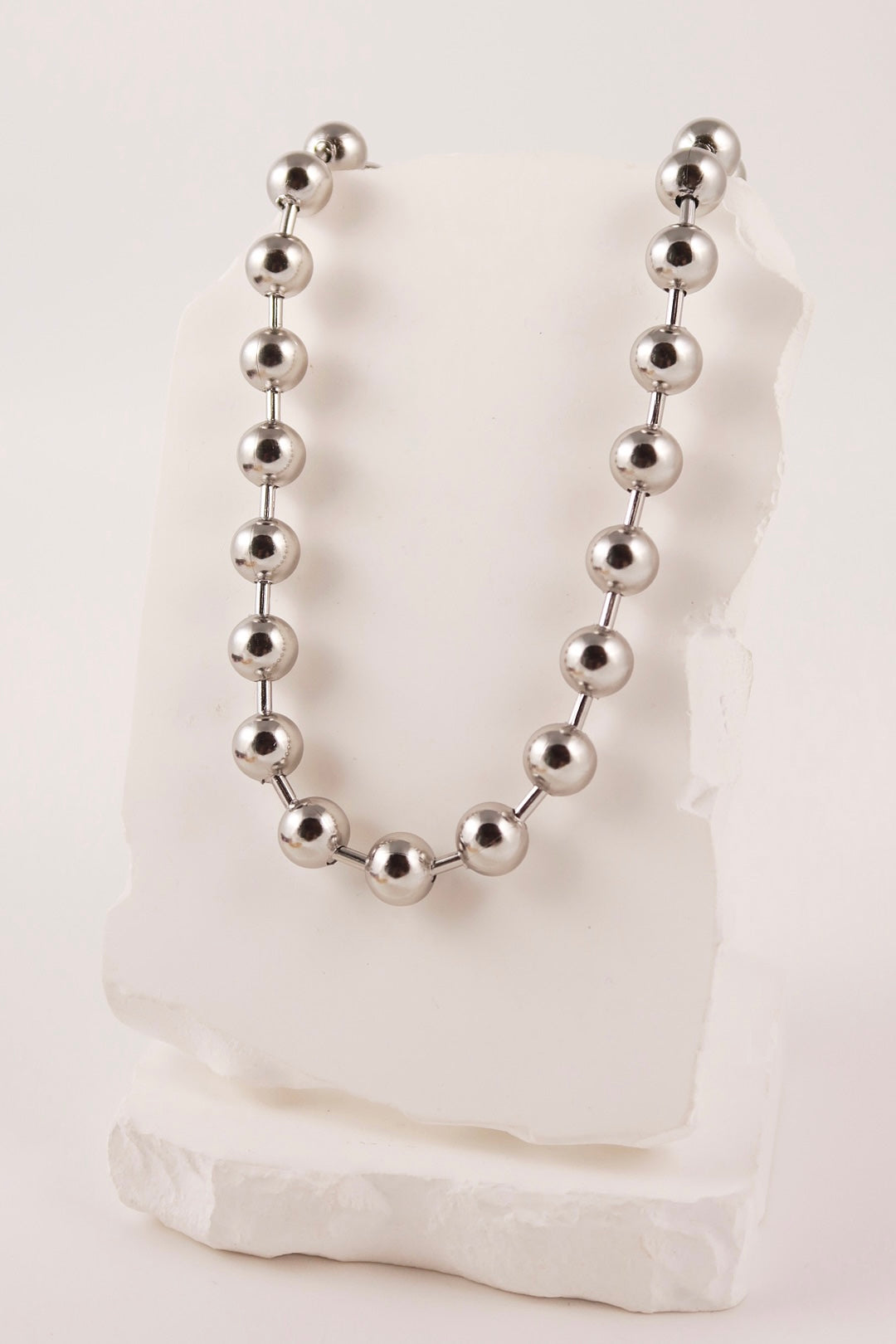 Collana Balls