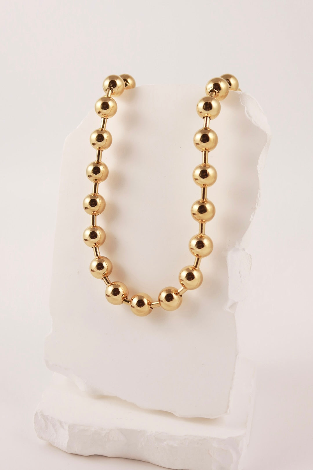 Collana Balls