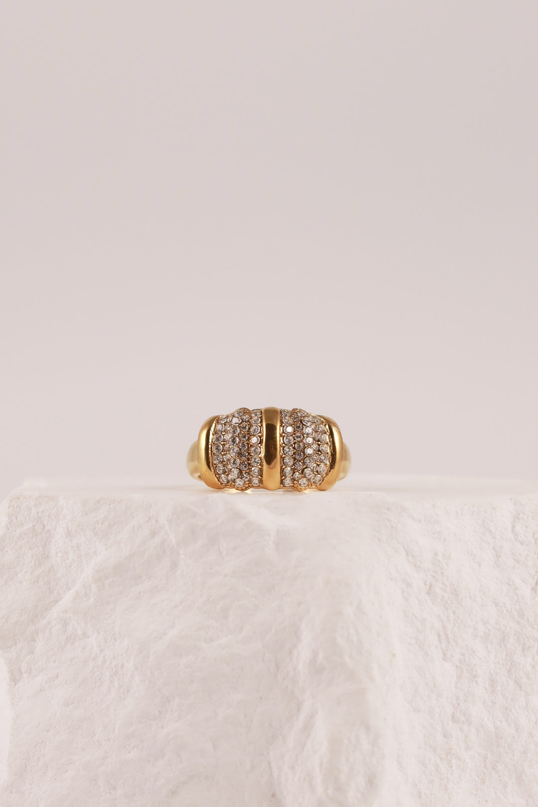 Anello Aura