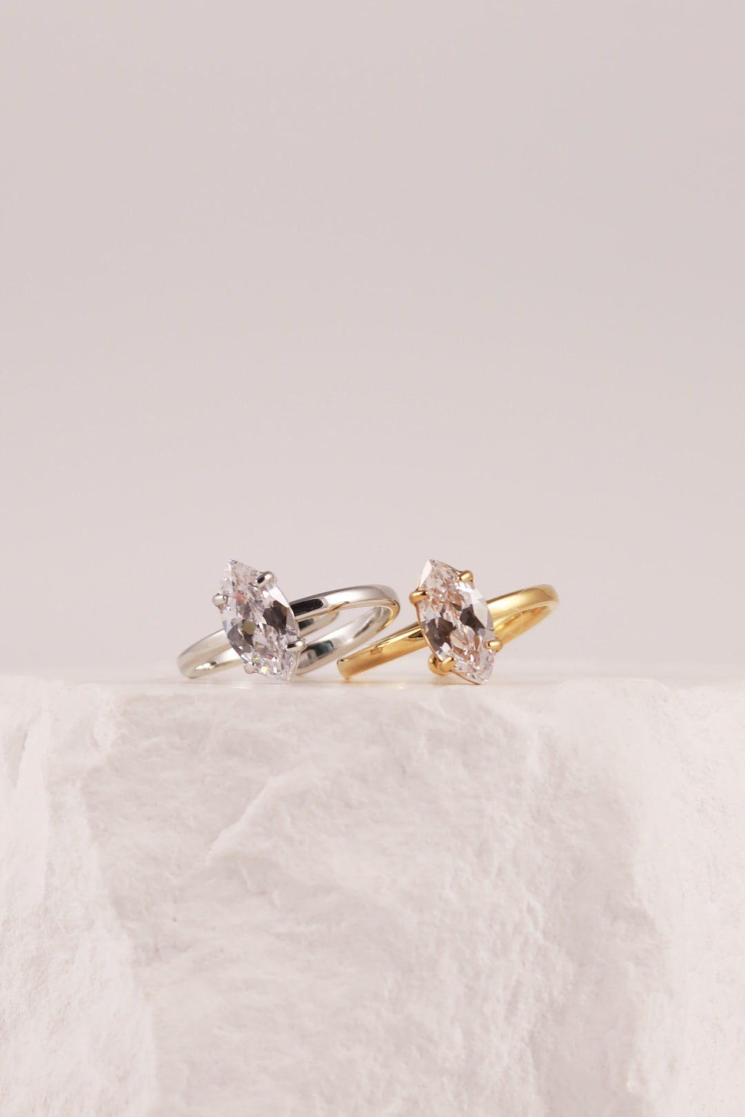 Anello Hailey