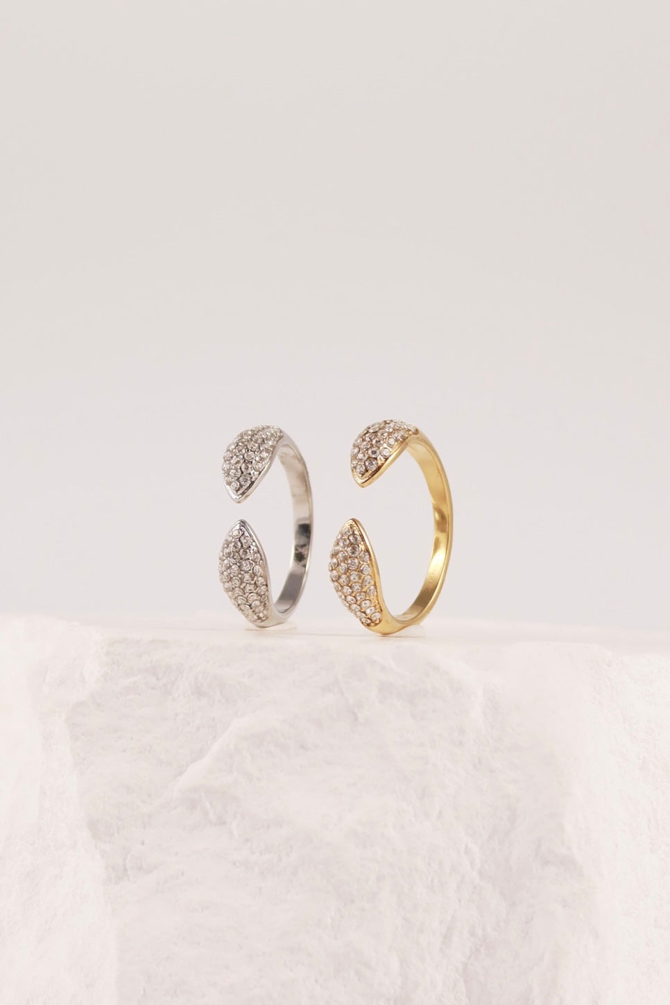 Anello Hug