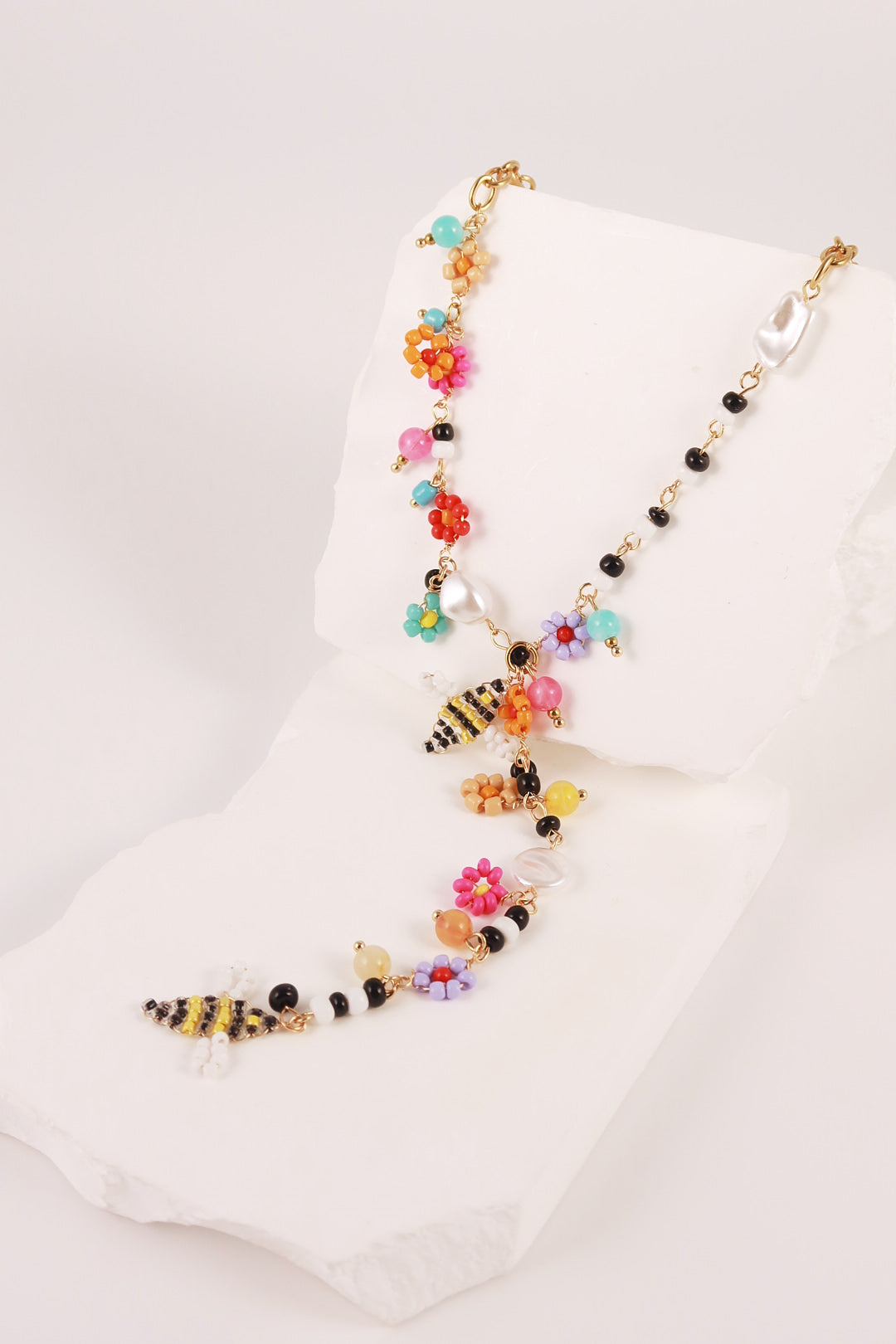 Collana Bee-Black