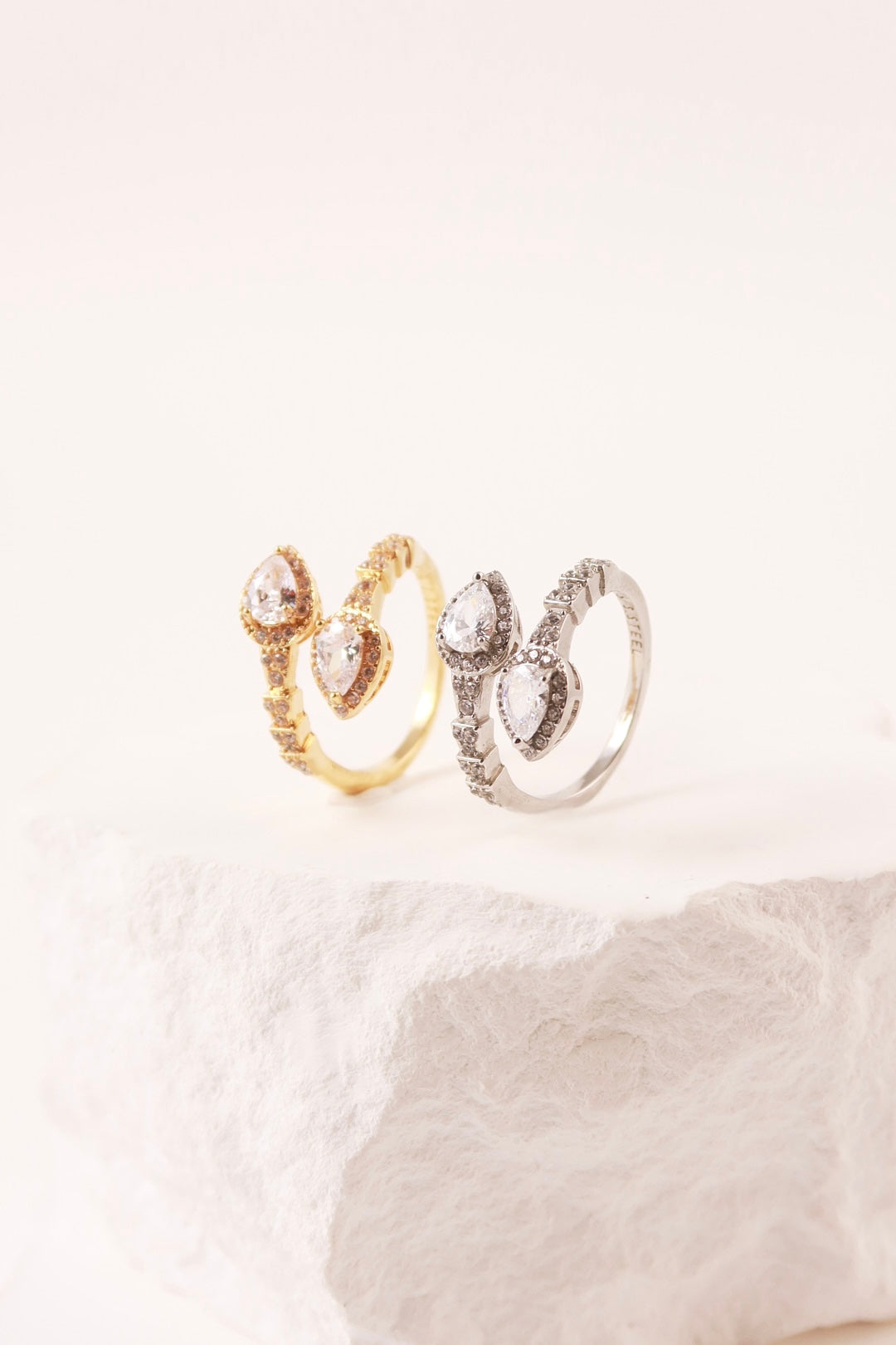 Anello Met Gala