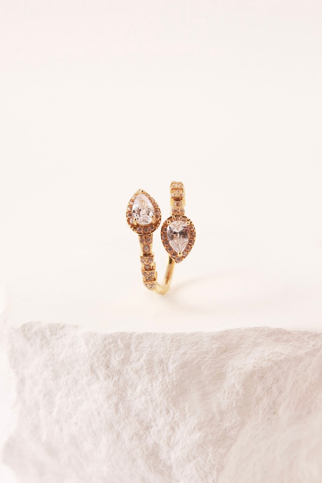 Anello Met Gala