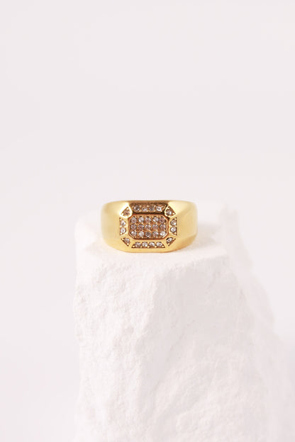 Anello Majestic