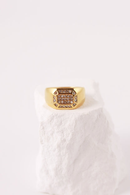 Anello Majestic