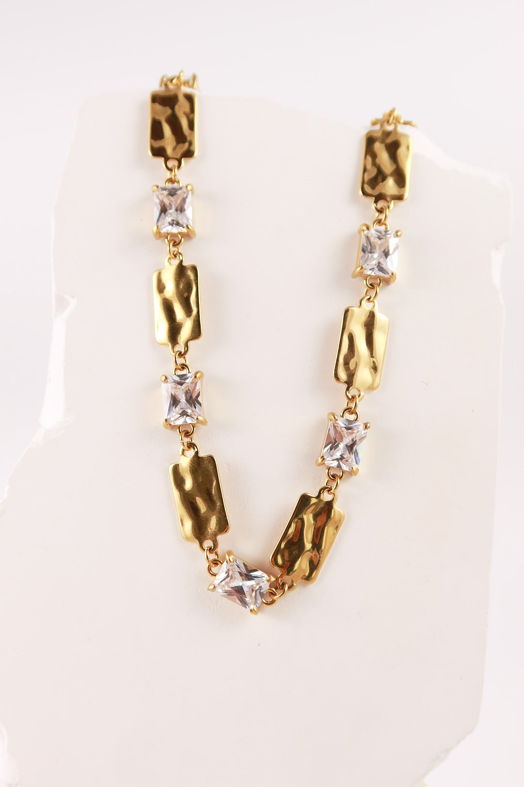 Collana Arabella