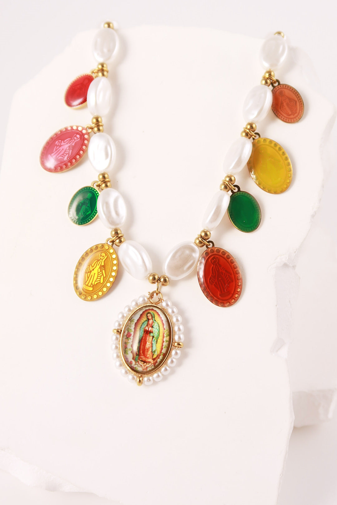 Collana Guadalupe