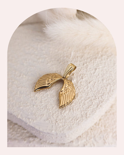 Charm Sotto La Mia Ala